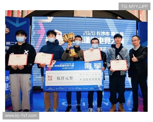 《全球电竞赛事逐步恢复线下举办 国内战队表现亮眼引发热议》