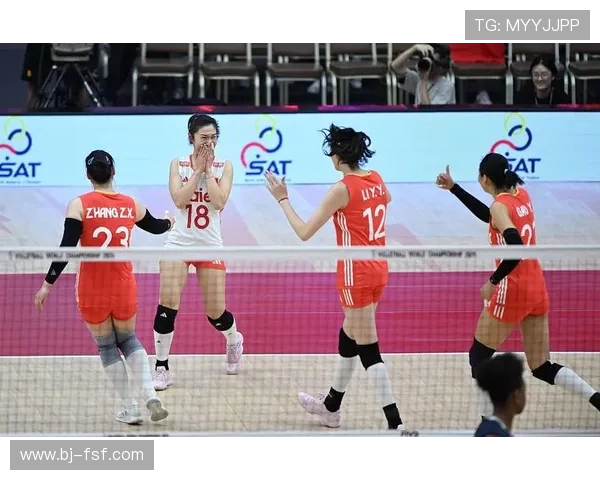 中国女排勇夺世界杯冠军彰显团队力量掀起全国新一轮排球热潮