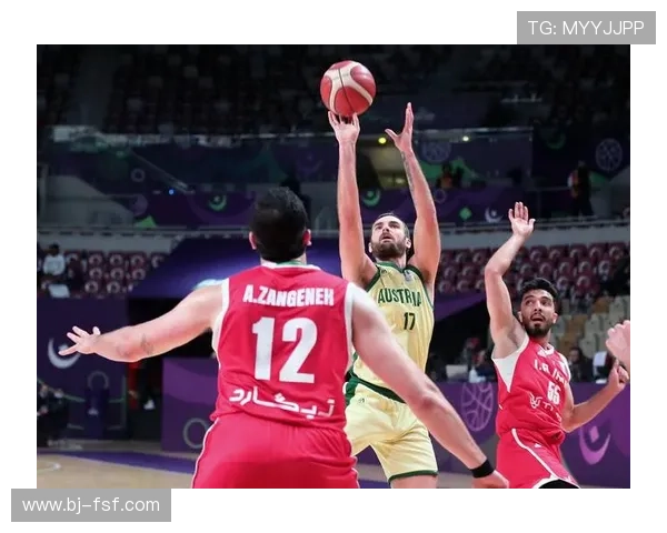 中国男篮逆袭战胜澳大利亚晋级亚洲杯决赛精彩回顾