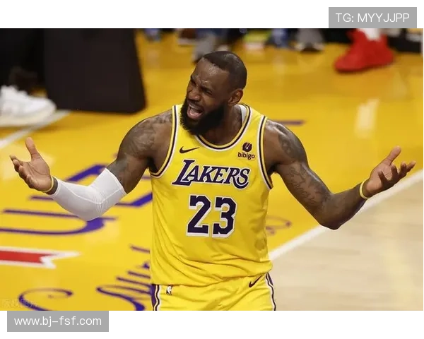 NBA最新动态：湖人队强势反弹，詹姆斯状态回升，勇士遭遇三连败困境