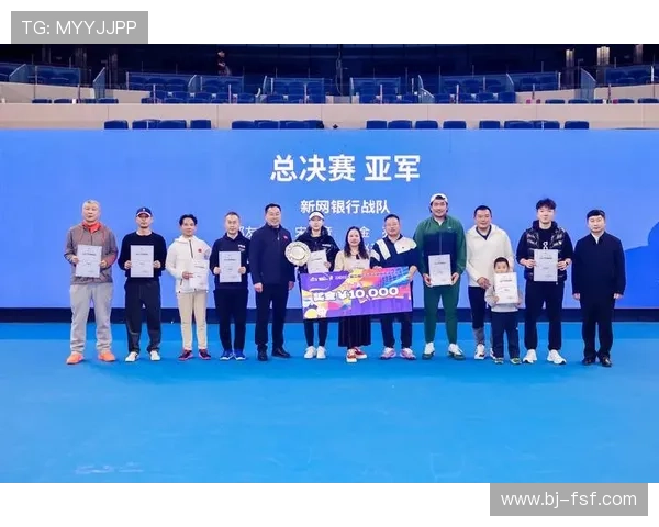 全网热议!2025网球大满贯赛季揭幕战精彩纷呈 明星选手表现抢眼 全网热议!2025网球大满贯赛季揭幕战精彩纷呈 明星选手表现抢眼