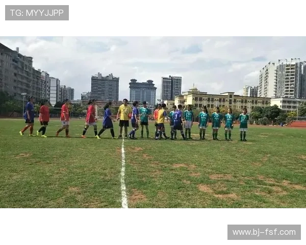 女王公园巡游者俱乐部的辉煌历程与英伦足球精神的传承之路